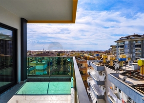 Квартира с мебелью в новом комплексе в центре Алании