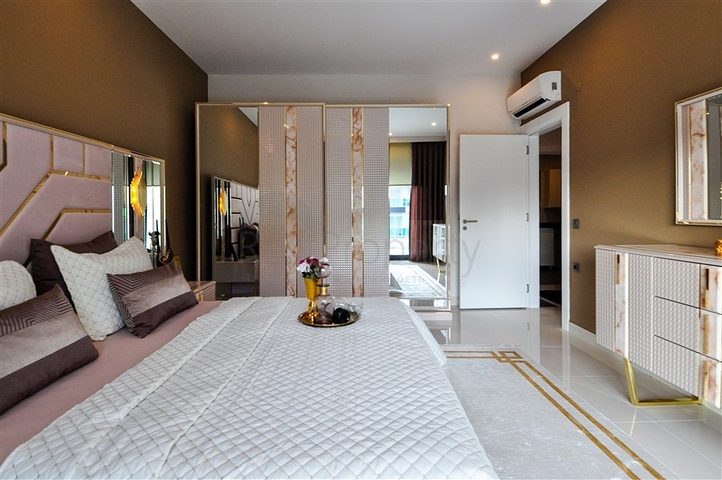 Роскошный пентхаус в 5 минутах ходьбы от моря