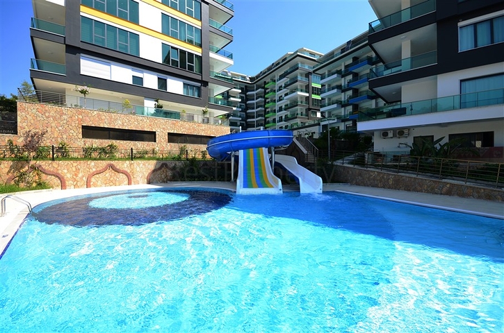 Роскошный пентхаус в 5 минутах ходьбы от моря