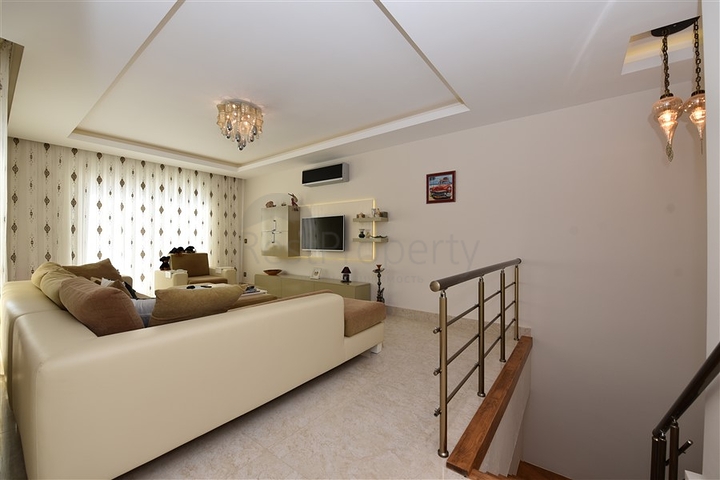 Меблированный пентхаус с тремя спальнями