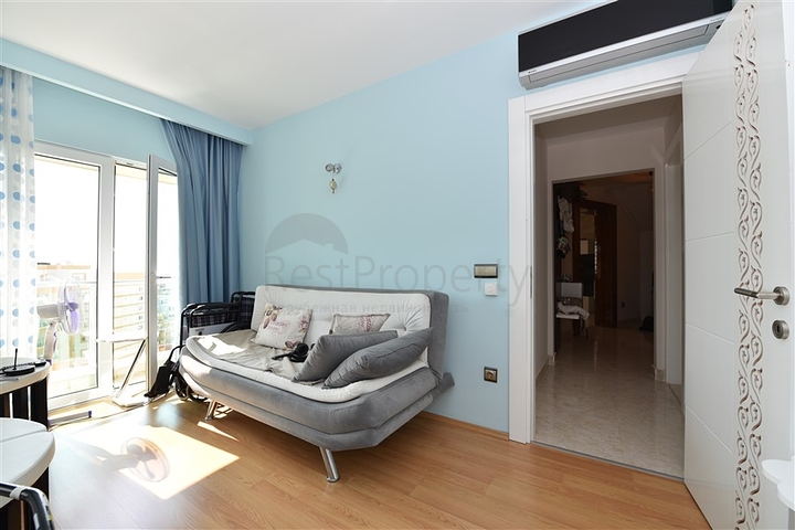 Меблированный пентхаус с тремя спальнями