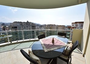 Меблированный пентхаус с тремя спальнями