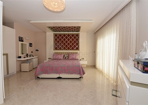 Меблированный пентхаус с тремя спальнями