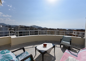 Меблированный пентхаус с тремя спальнями