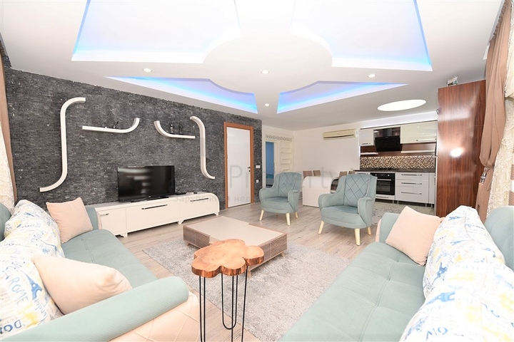 Меблированный пентхаус по привлекательной цене