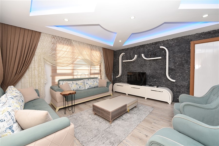 Меблированный пентхаус по привлекательной цене