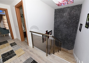 Меблированный пентхаус по привлекательной цене