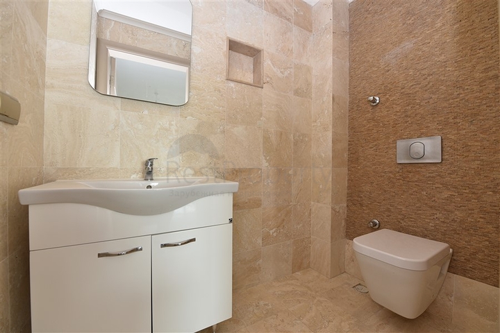 Дуплекс планировки 2+1 с прямым видом на море