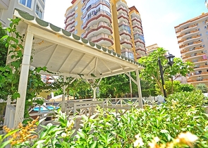 Двухкомнатная квартира с мебелью в Махмутларе