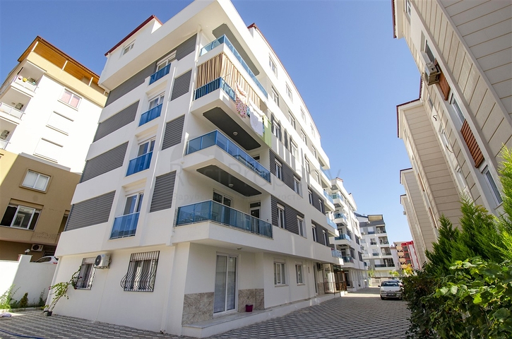 Квартиры 2+1, 3+1 и 6+1 в центральной части города Анталии