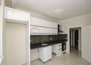 Квартиры 2+1, 3+1 и 6+1 в центральной части города Анталии