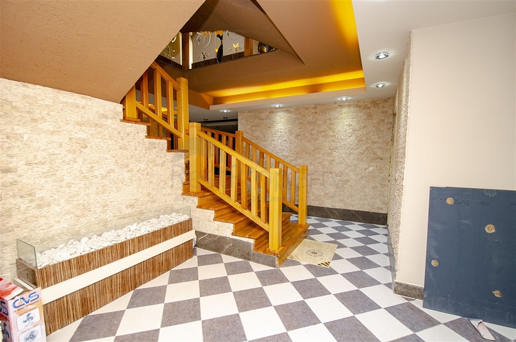 Отдельностоящая вилла 3+1 с мебелью в Асланбуджаке Кемере