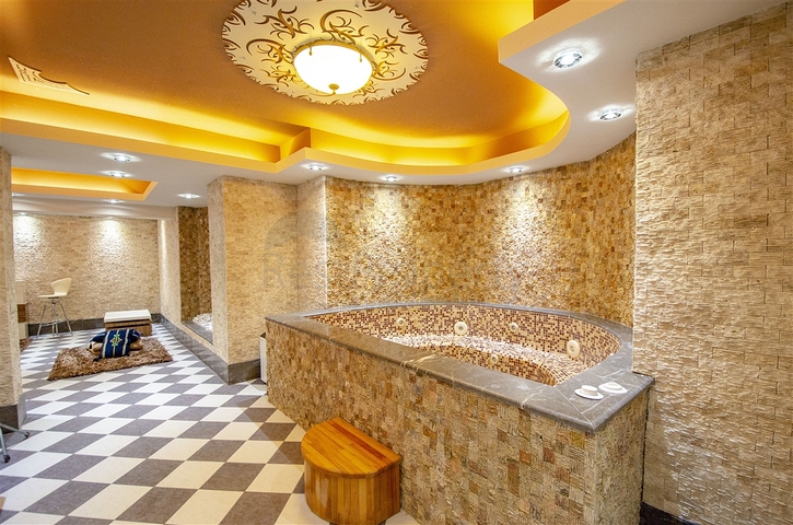 Отдельностоящая вилла 3+1 с мебелью в Асланбуджаке Кемере