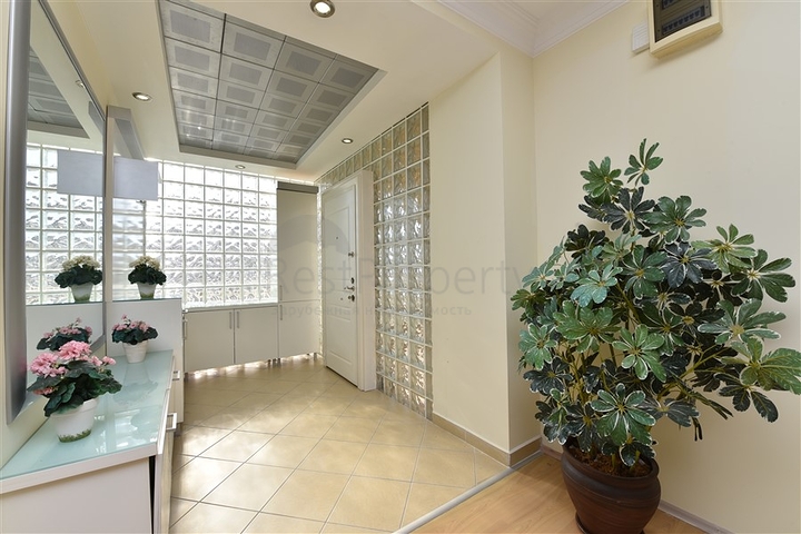 Меблированный пентхаус в районе Джикджилли