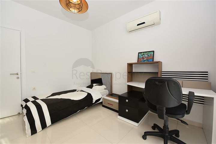 Меблированная квартира планировки 3+1 в Кестеле