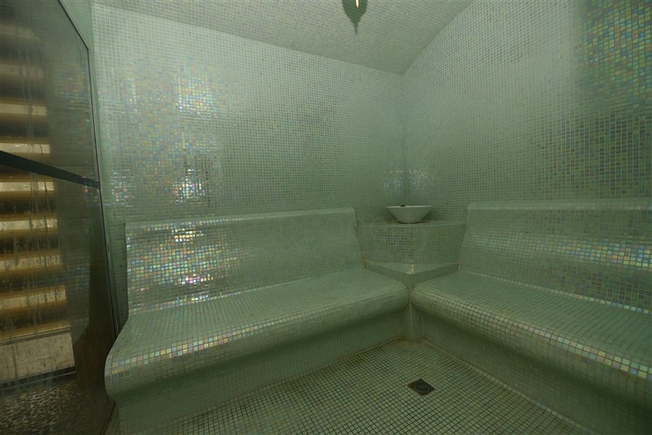 Меблированная квартира планировки 3+1 в Кестеле