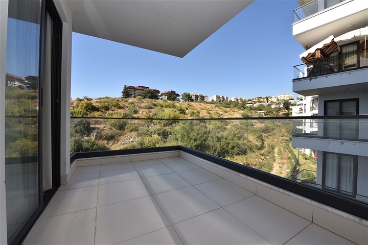 Меблированная квартира планировки 3+1 в Кестеле