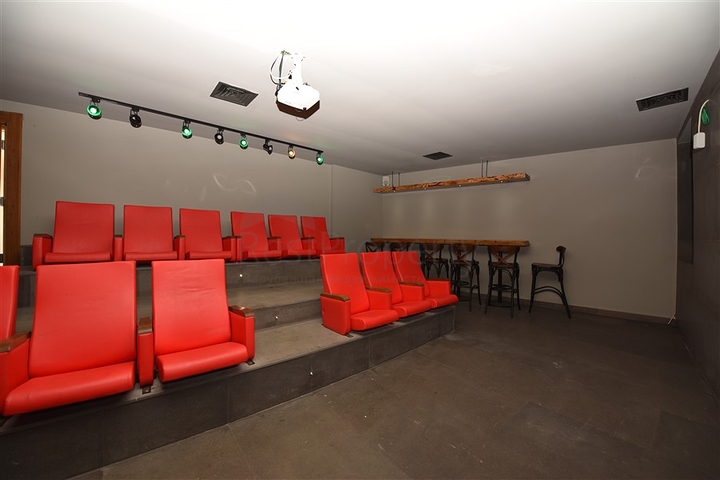 Меблированная квартира планировки 3+1 в Кестеле