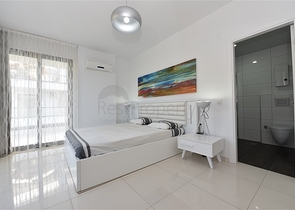 Меблированная квартира планировки 3+1 в Кестеле