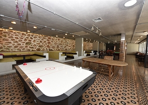 Меблированная квартира планировки 3+1 в Кестеле