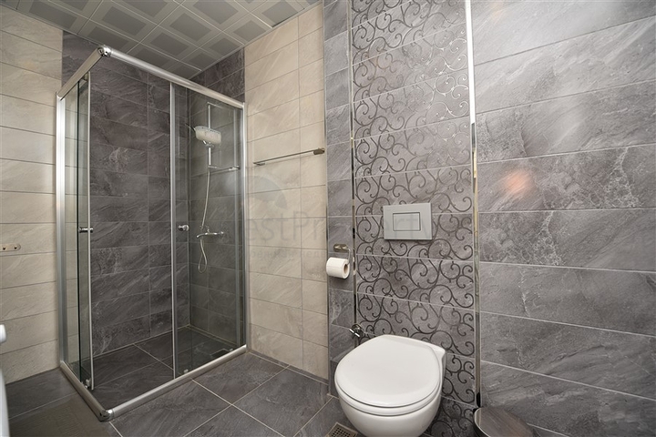 Двухуровневая квартира планировки 4+1 в Кестеле