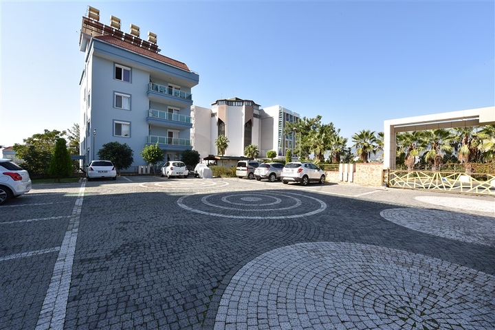 Двухуровневая квартира планировки 4+1 в Кестеле