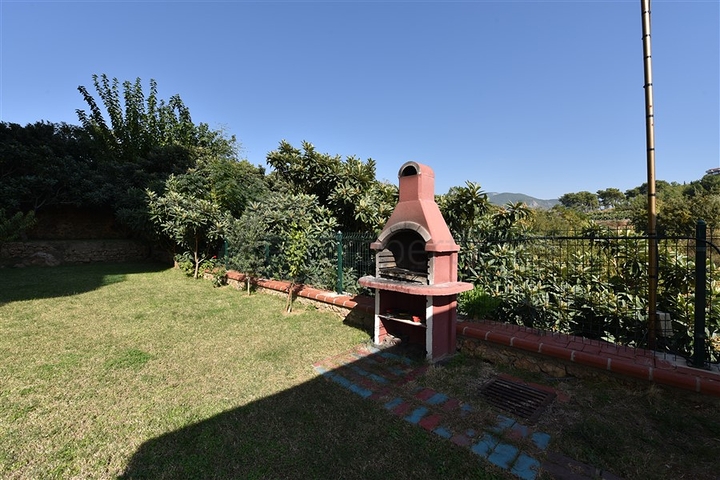 Двухуровневая квартира планировки 4+1 в Кестеле