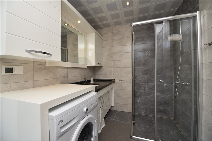 Двухуровневая квартира планировки 4+1 в Кестеле