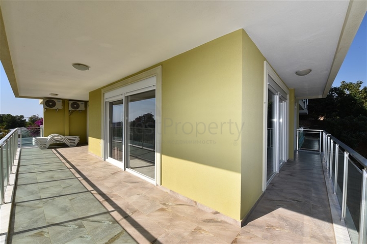 Двухуровневая квартира планировки 4+1 в Кестеле