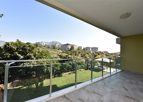 Двухуровневая квартира планировки 4+1 в Кестеле