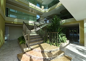 Двухуровневая квартира планировки 4+1 в Кестеле