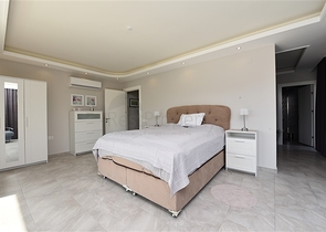 Двухуровневая квартира планировки 4+1 в Кестеле