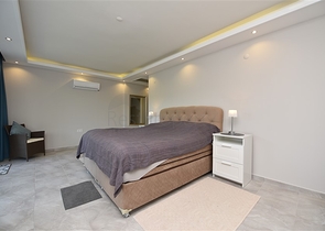 Двухуровневая квартира планировки 4+1 в Кестеле