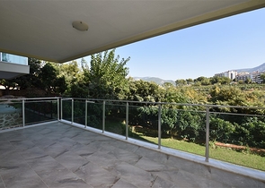 Двухуровневая квартира планировки 4+1 в Кестеле