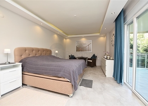 Двухуровневая квартира планировки 4+1 в Кестеле