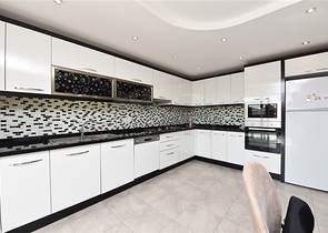 Двухуровневая квартира планировки 4+1 в Кестеле