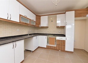 Трехкомнатная квартира в районе Махмутлар