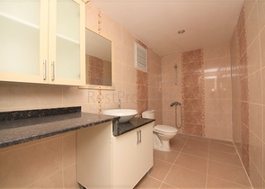 Трехкомнатная квартира в районе Махмутлар