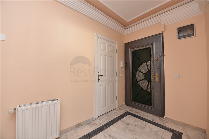 Меблированная квартира с двумя спальнями в Махмутларе 