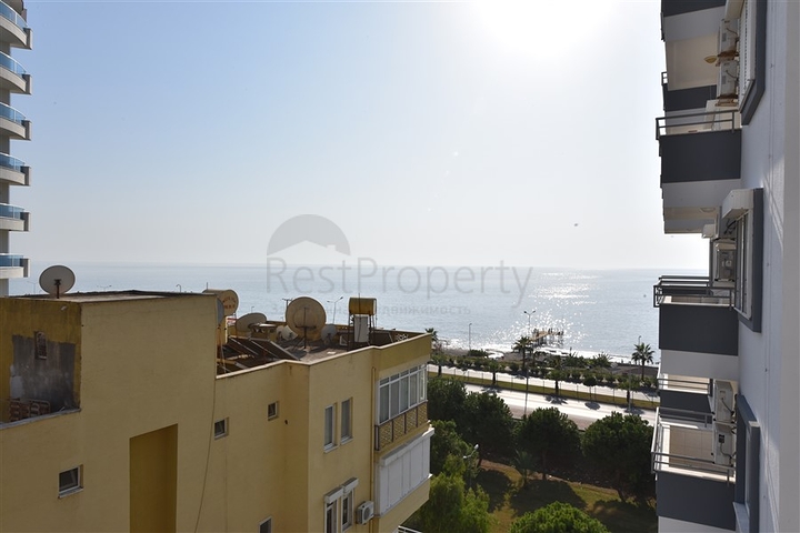 Меблированная квартира с двумя спальнями в Махмутларе 