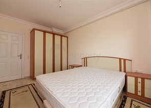 Меблированная квартира с двумя спальнями в Махмутларе 