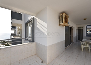 Меблированная квартира с двумя спальнями в Махмутларе 