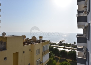 Меблированная квартира с двумя спальнями в Махмутларе 