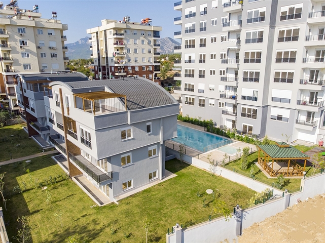 Виллы 4+2 в районе Молла Юсуф Коньяалты Анталья