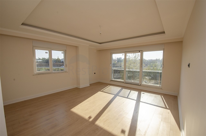 Виллы 4+2 в районе Молла Юсуф Коньяалты Анталья