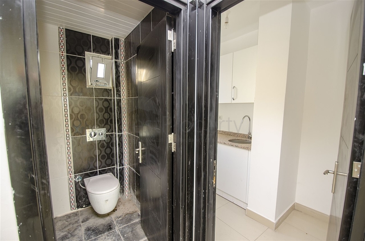 Продажа бизнес центра в районе Лара Анталья