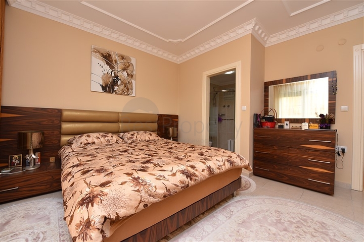 Меблированная квартира планировки 2+1 в Махмутларе