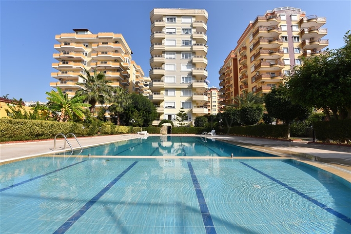 Меблированная квартира планировки 2+1 в Махмутларе