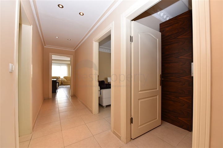 Меблированная квартира планировки 2+1 в Махмутларе