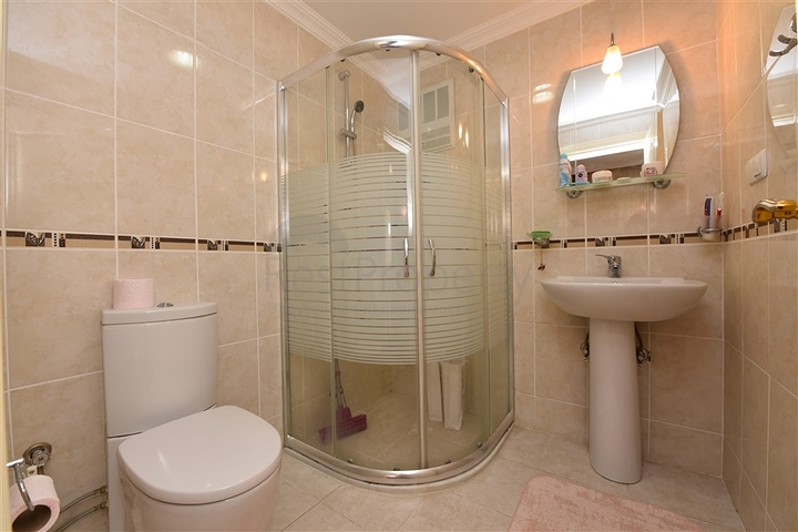 Меблированная квартира планировки 2+1 в Махмутларе